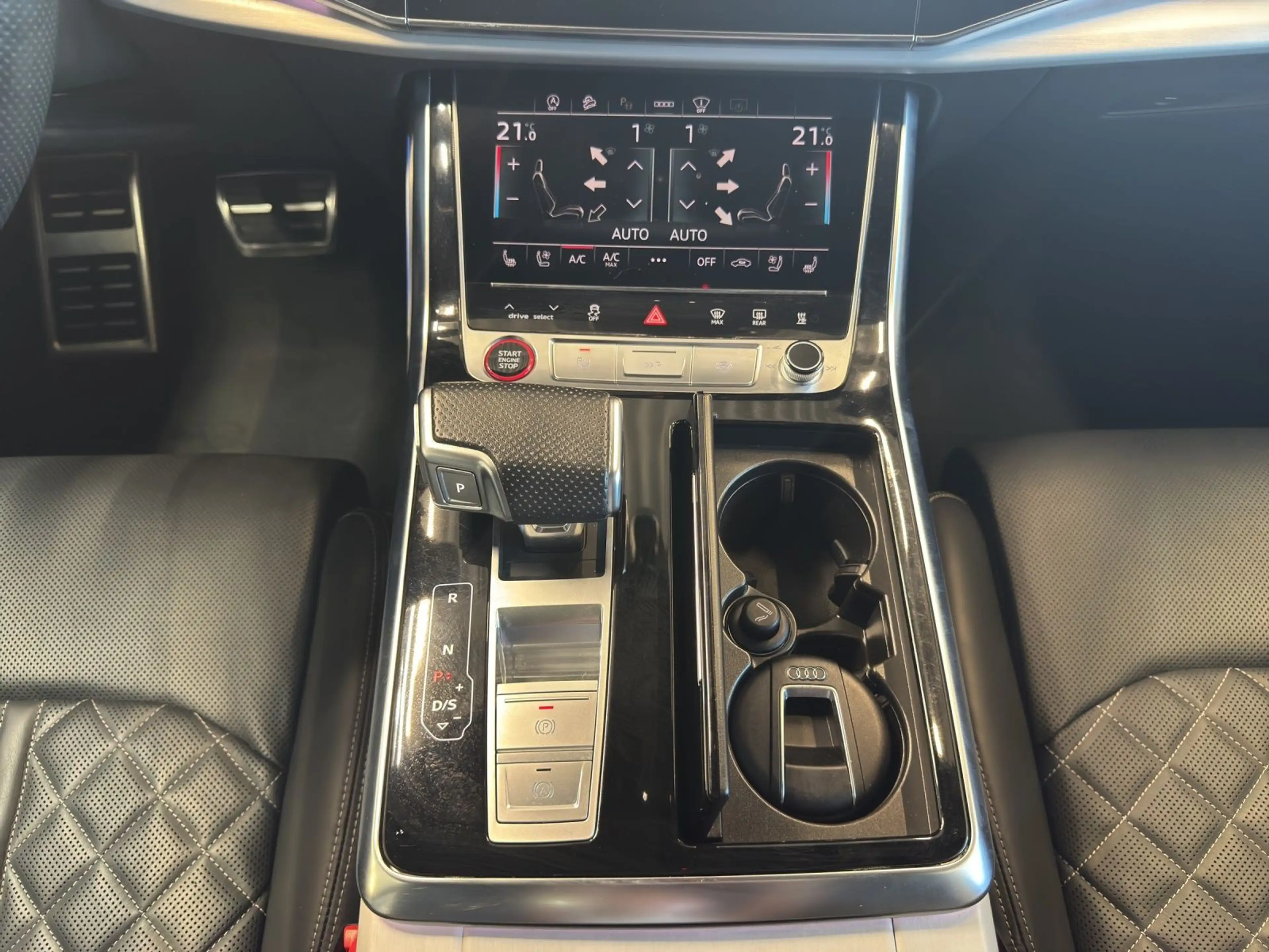 Audi SQ8 TFSI *MATRIX*PANO*AHK*HEADUP*NACHT*STANDHZG* — photo 7