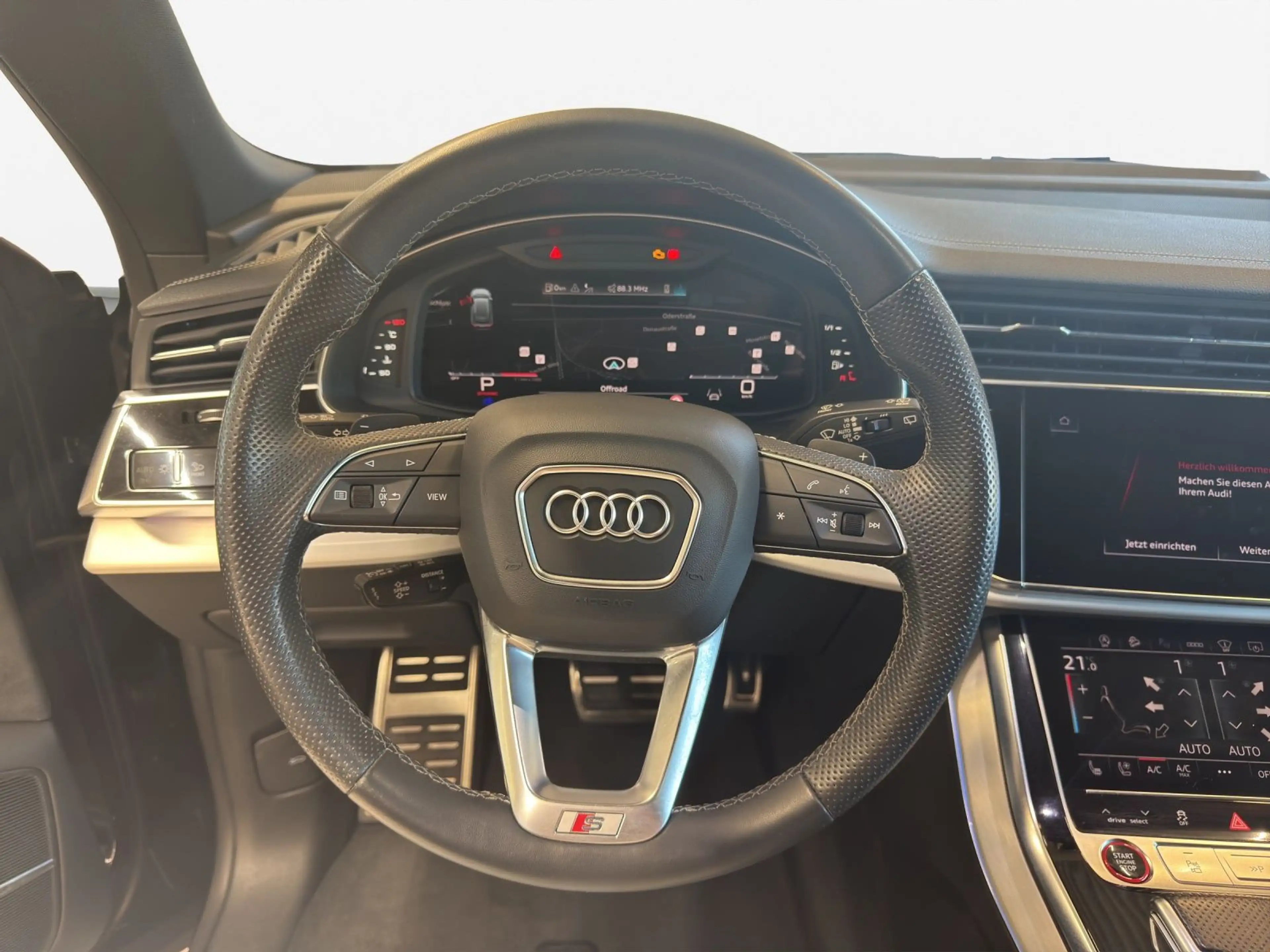 Audi SQ8 TFSI *MATRIX*PANO*AHK*HEADUP*NACHT*STANDHZG* — photo 8