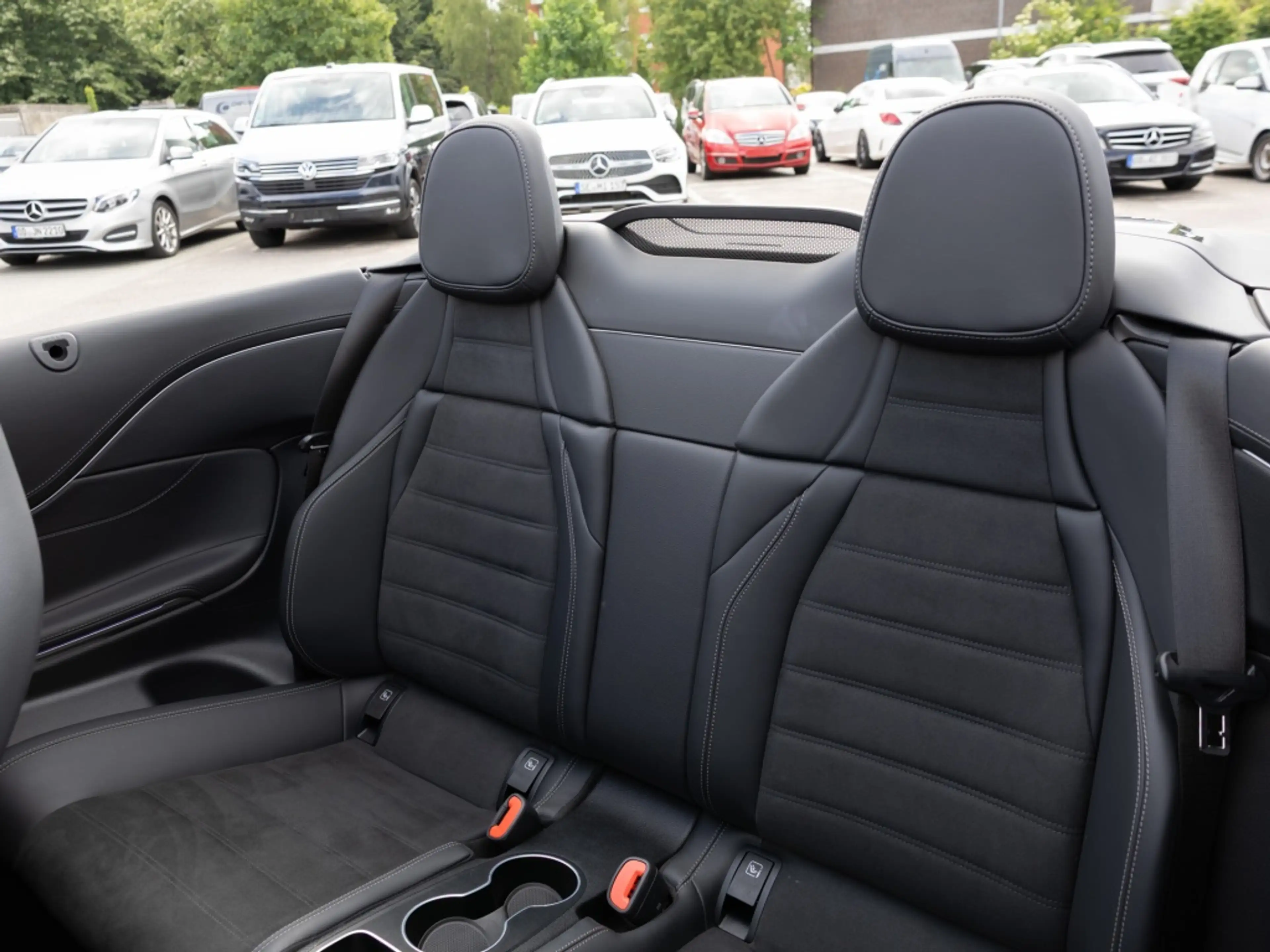 Mercedes-Benz CLE 200 Cabrio , — photo 11