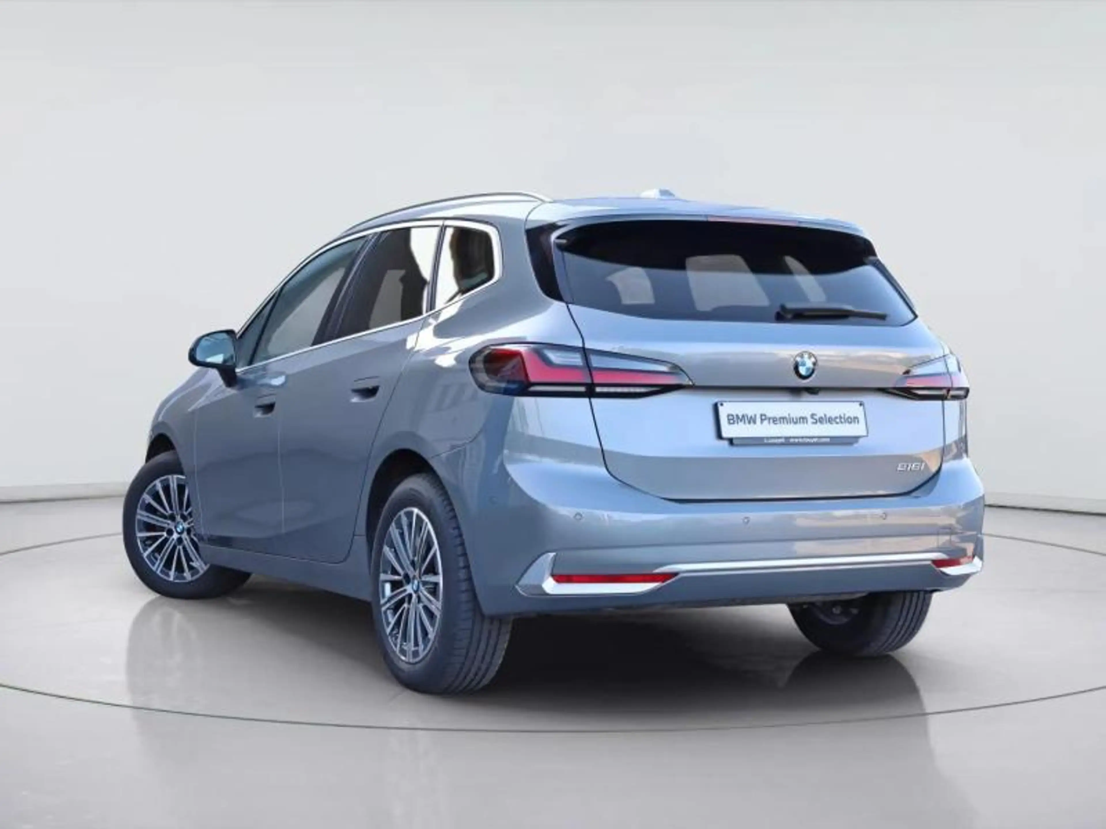 BMW 216 i Active Tourer Luxury Line — photo 5