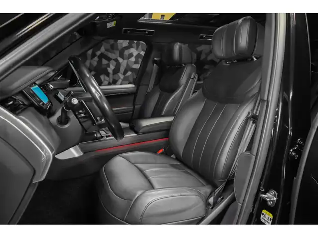 Land Rover Range Rover view 9