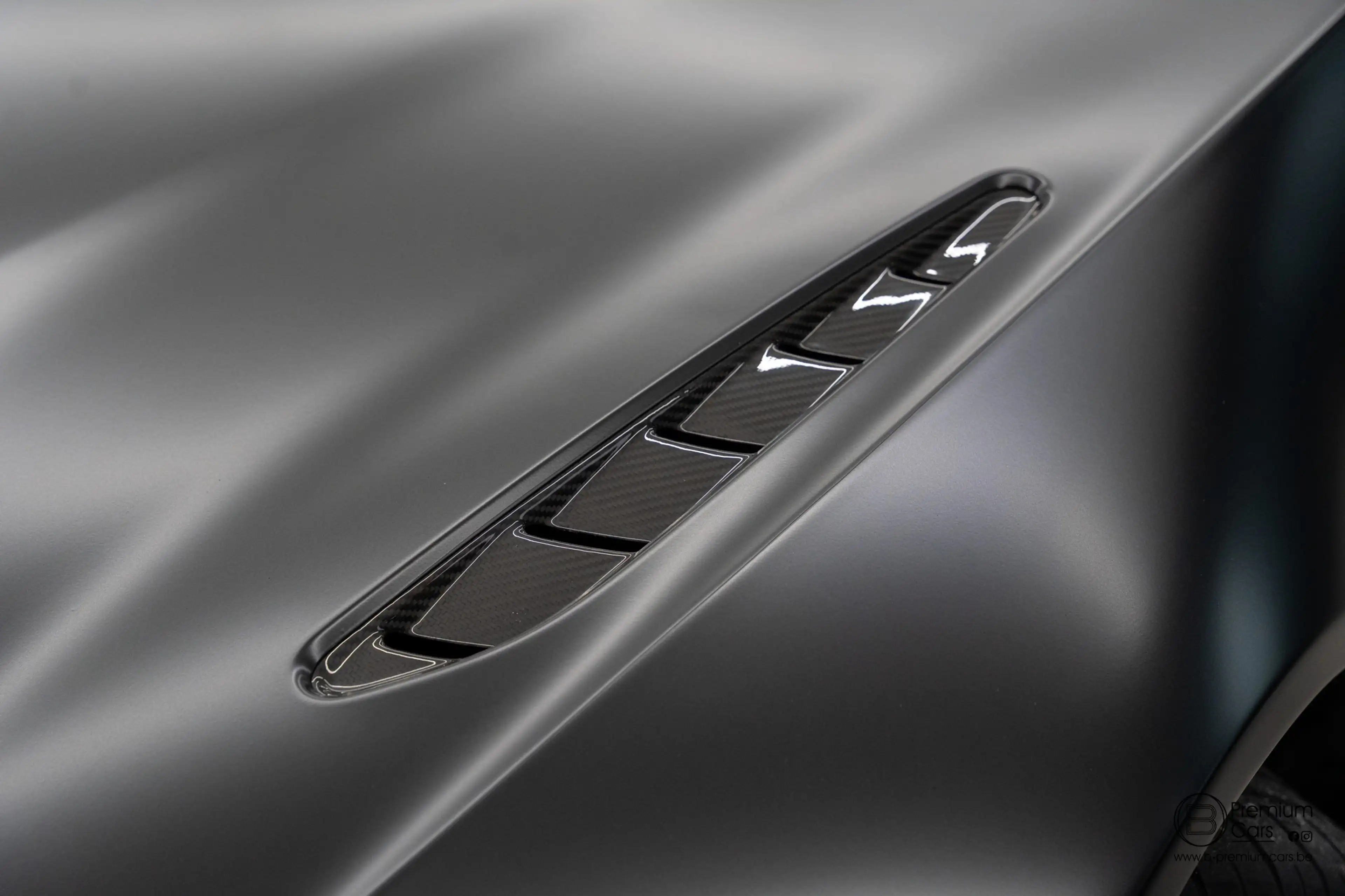 Aston Martin Vantage Roadster F1 Edition | Carbon | 360 Camera's | Full Options | — photo 4