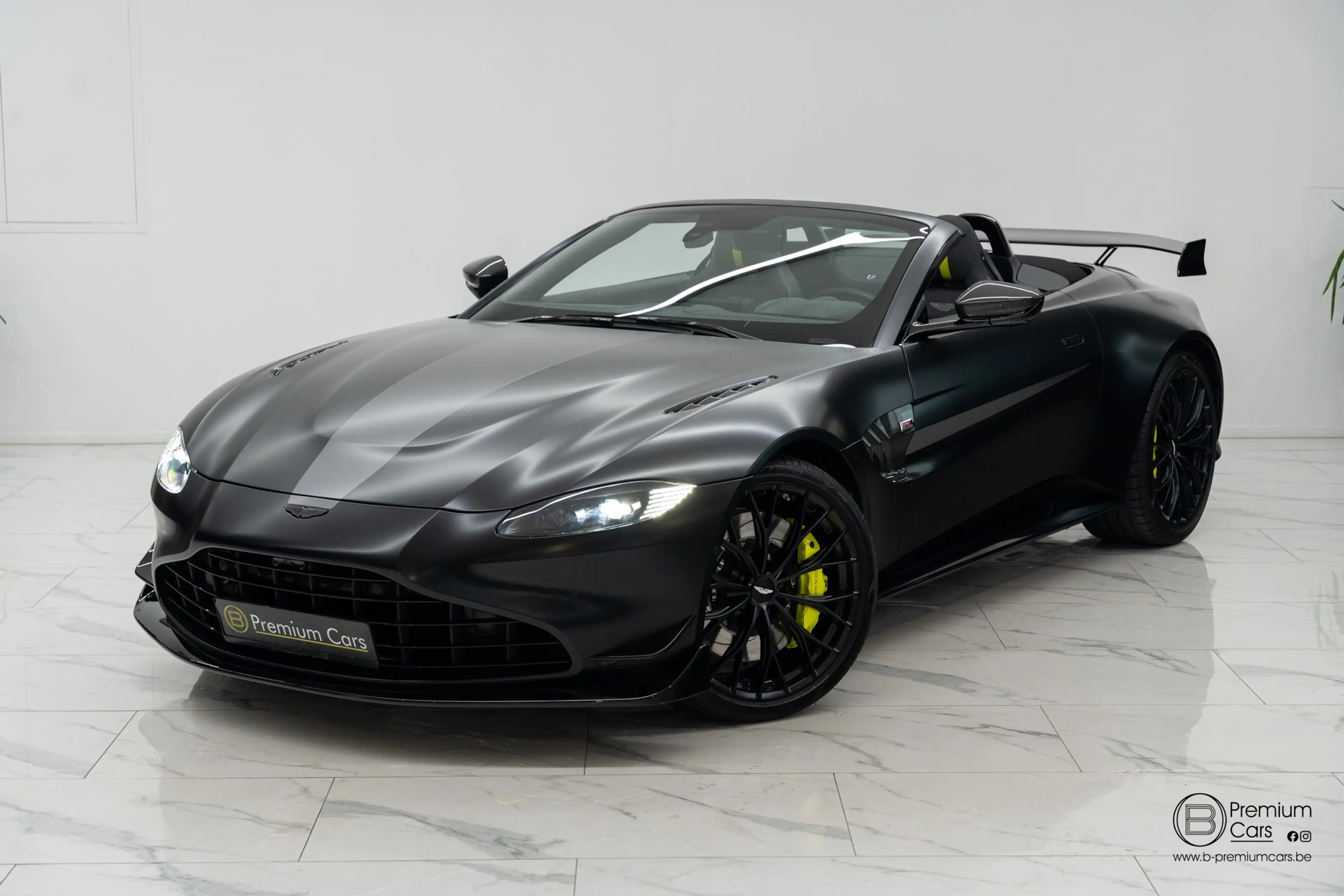 Aston Martin Vantage Roadster F1 Edition | Carbon | 360 Camera's | Full Options | — photo 2
