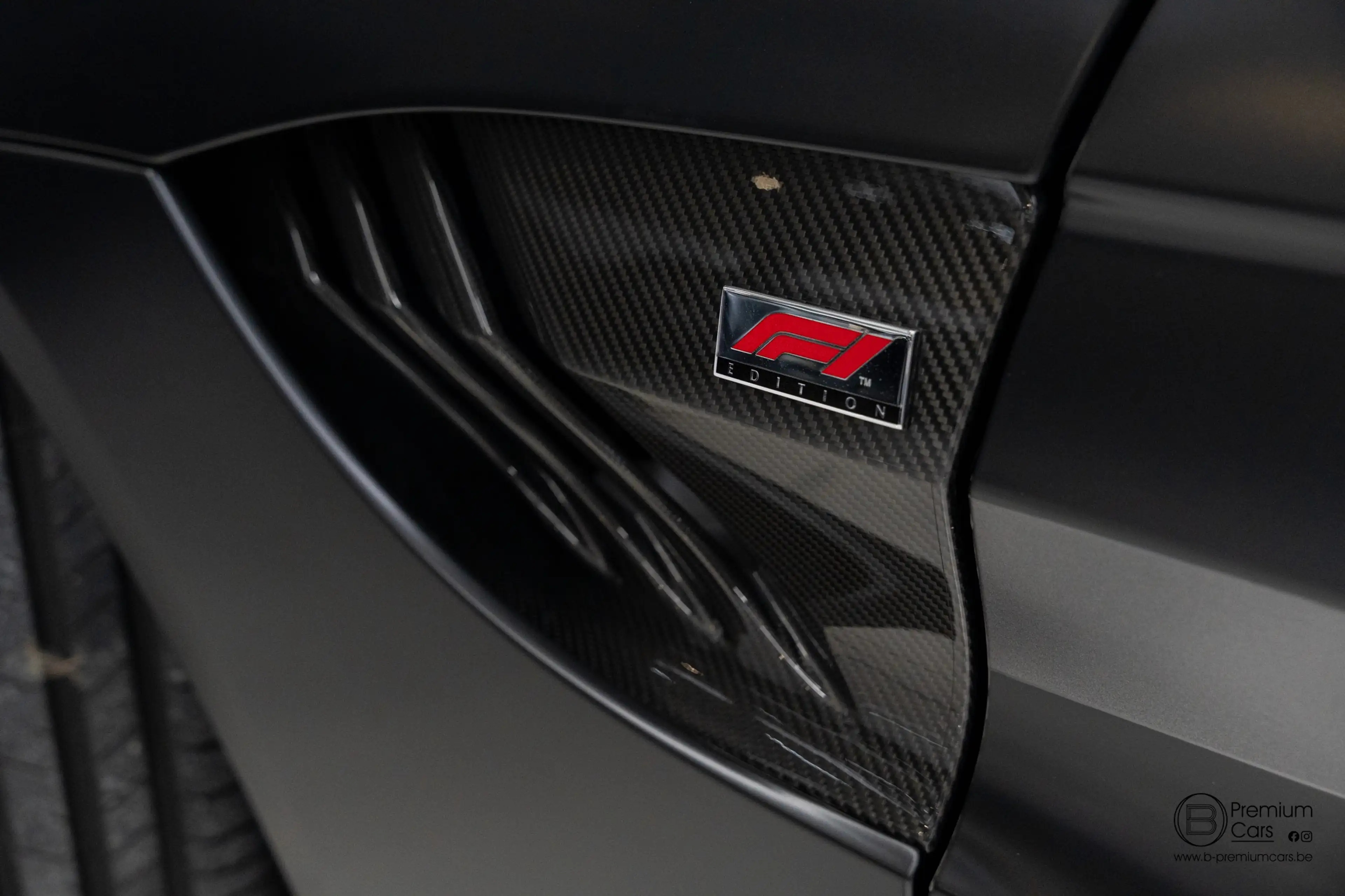 Aston Martin Vantage Roadster F1 Edition | Carbon | 360 Camera's | Full Options | — photo 5
