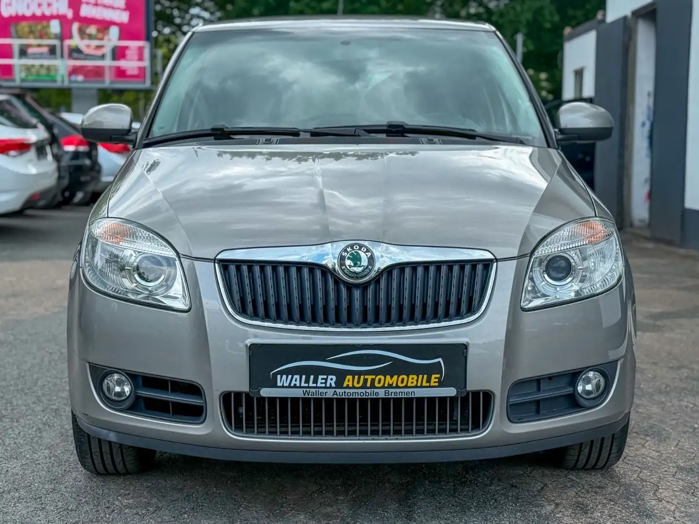 Skoda Fabia 1.6 Elegance AUTOMATIK|SHZ|2.HAND Bej - 2