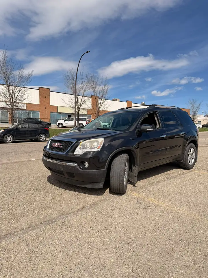 GMC Acadia fotografie GMC Acadia
