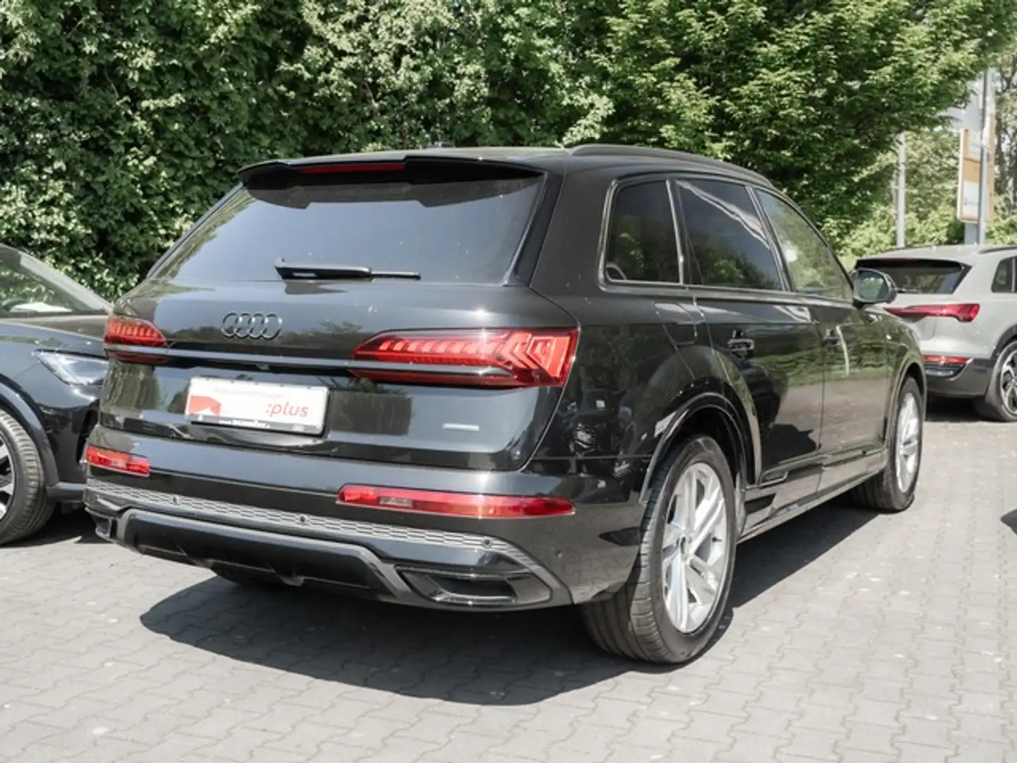 Audi Q7 55 TFSI quattro S line ACC HuD Pano AHK Matrix ... Schwarz - 2