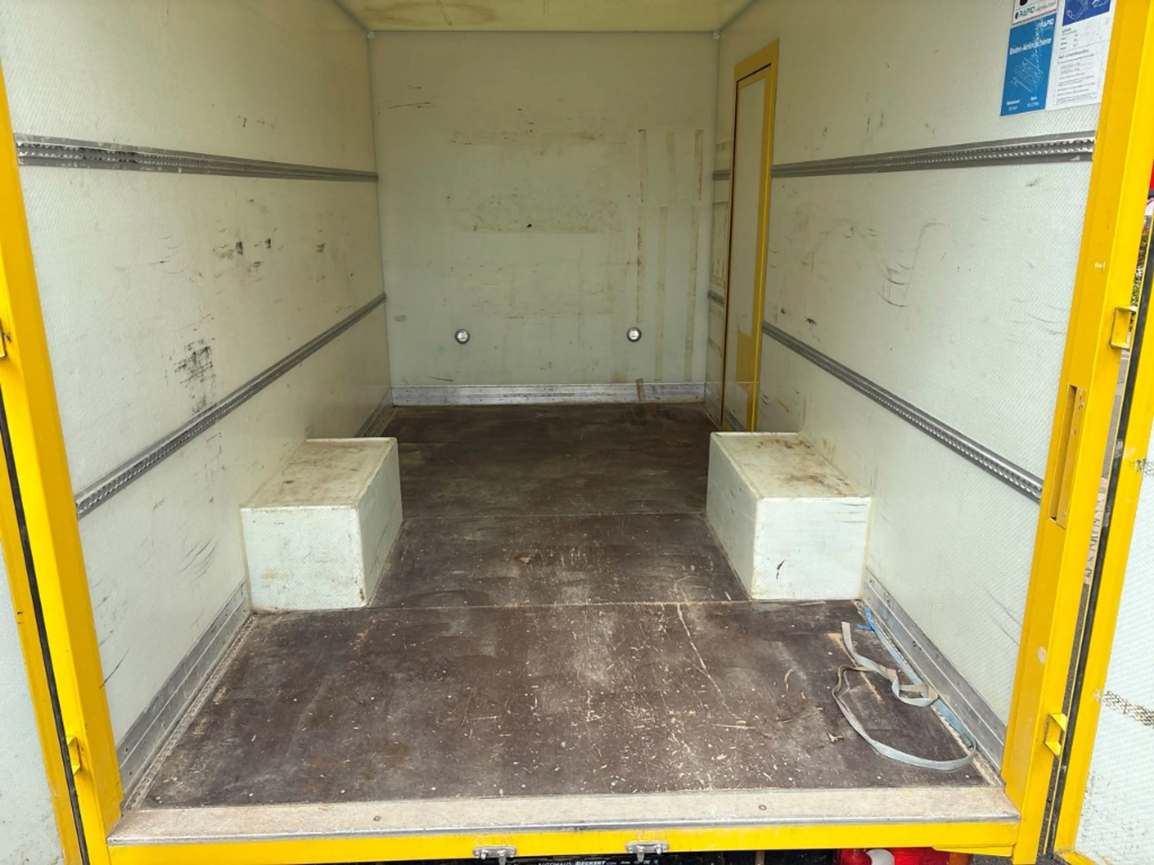 Peugeot Boxer Koffer 435 L4 Volumen Edition BlueHDi 165 Stop&Sta — photo 6