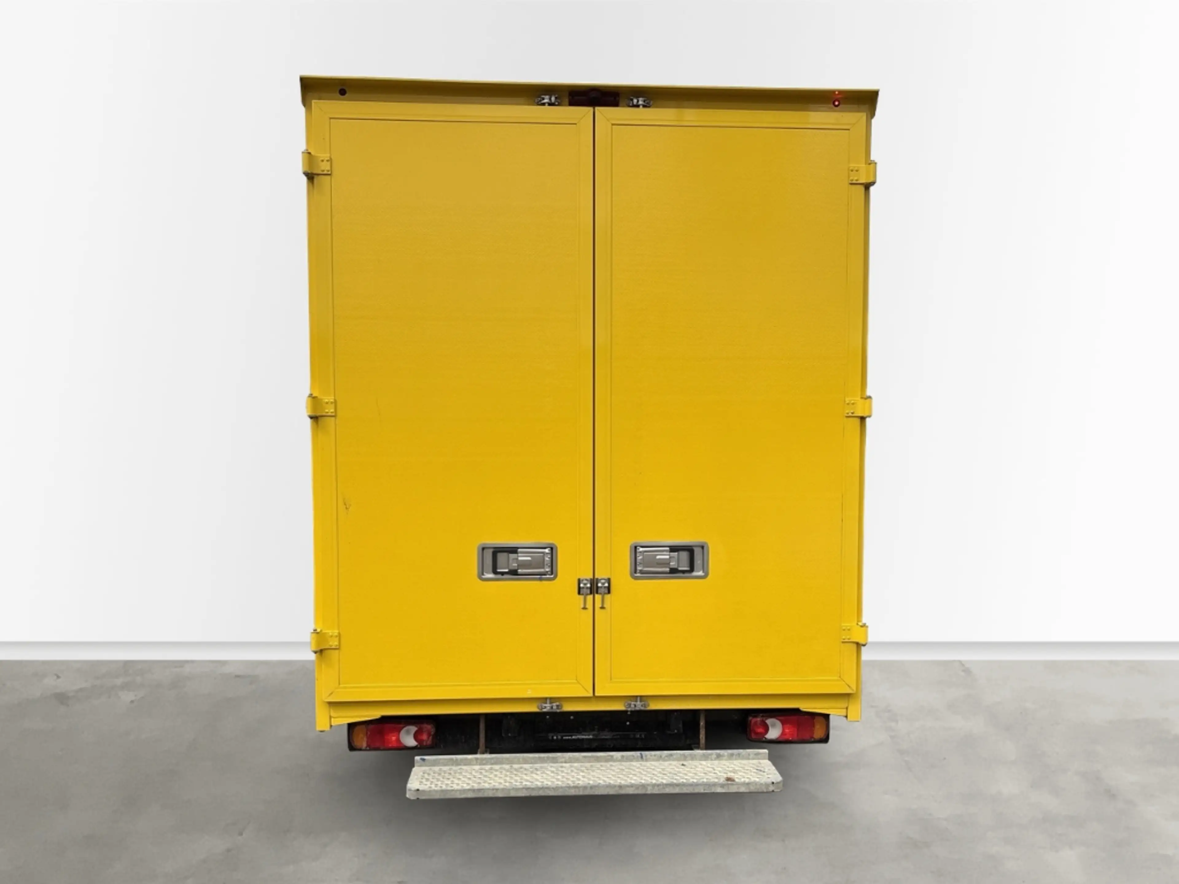 Peugeot Boxer Koffer 435 L4 Volumen Edition BlueHDi 165 Stop&Sta — photo 5