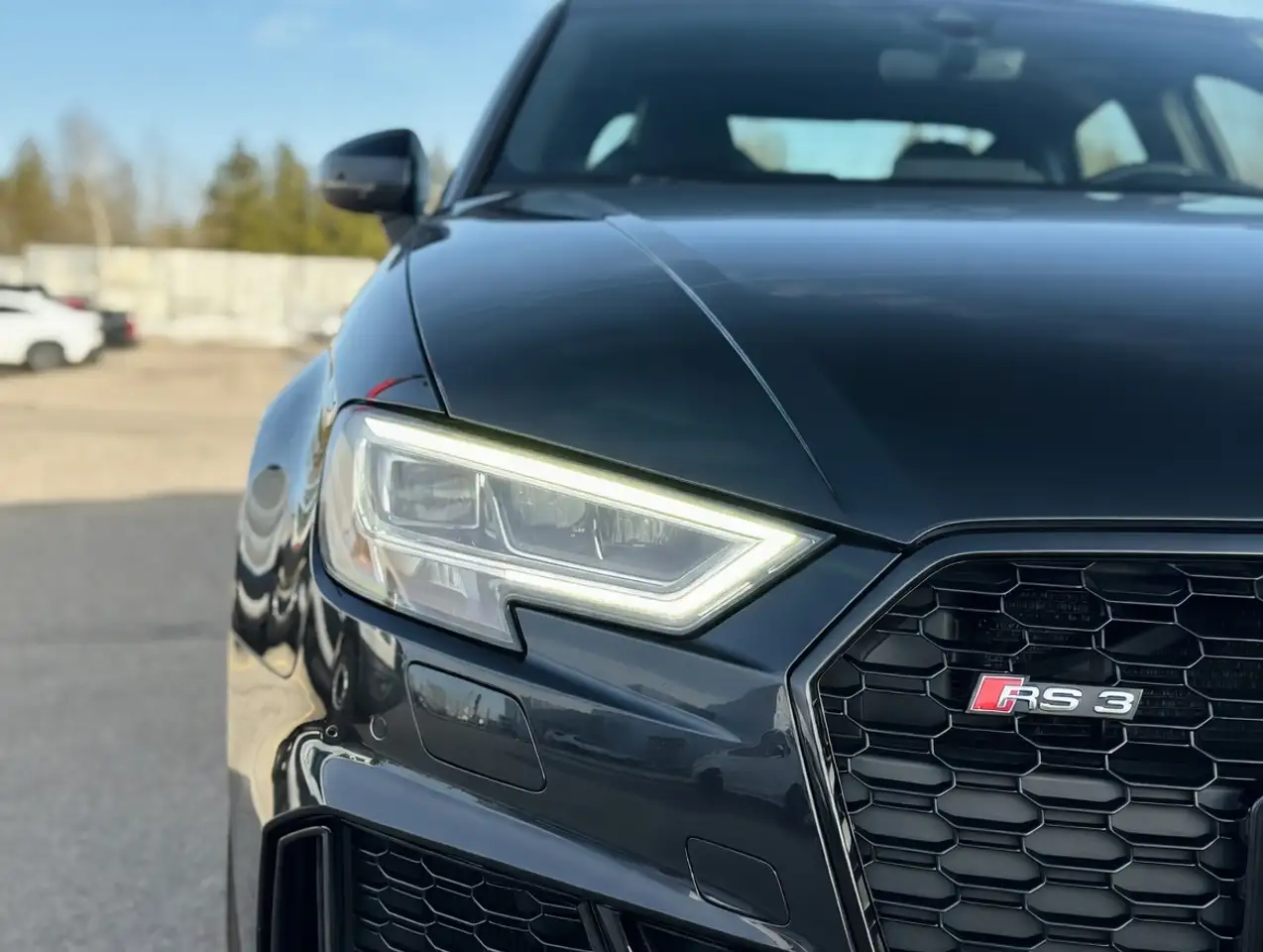 Audi RS3 снимка Audi RS3