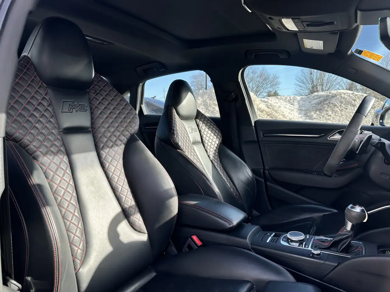 Audi RS3 снимка Audi RS3