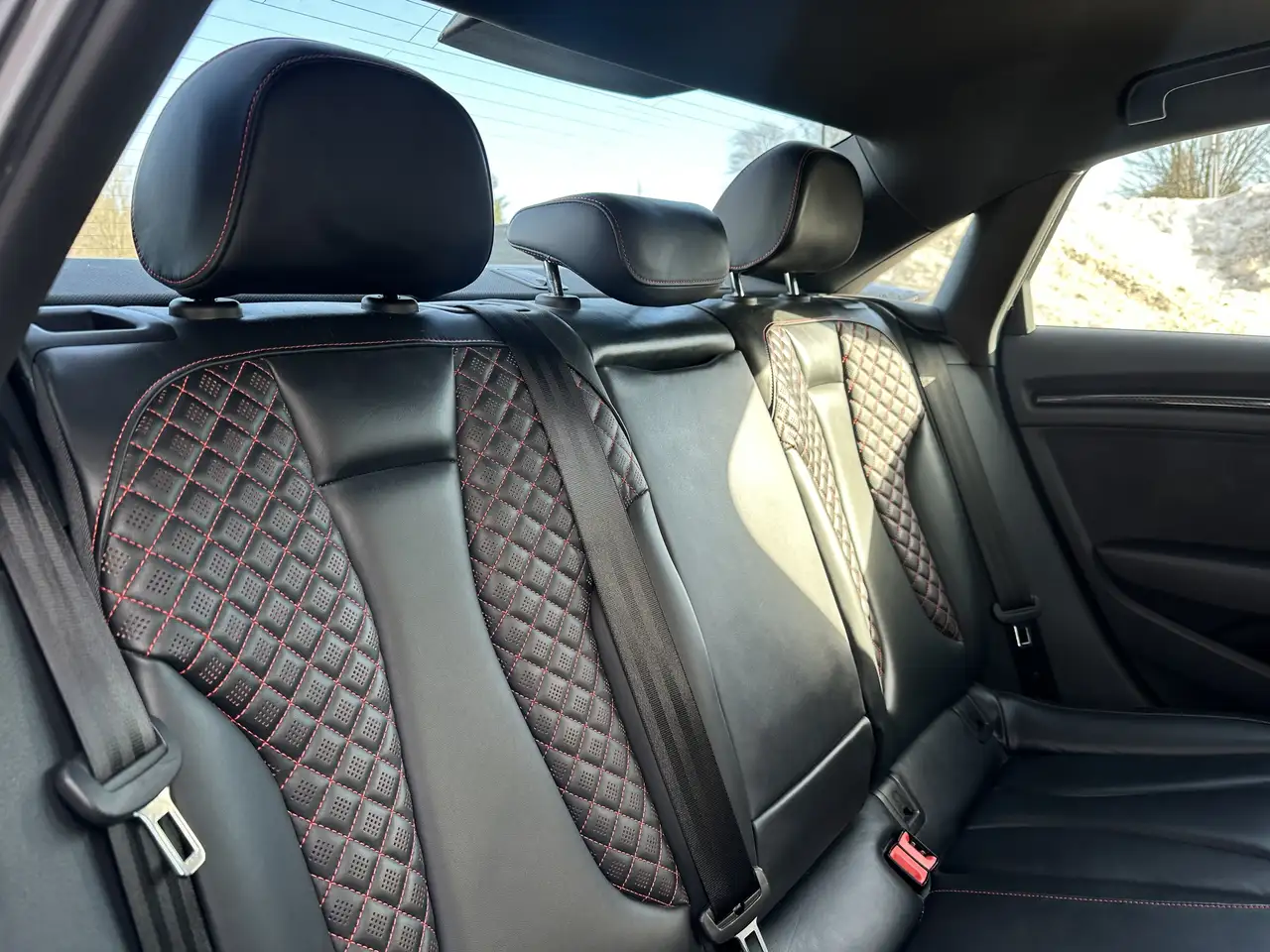 Audi RS3 снимка Audi RS3