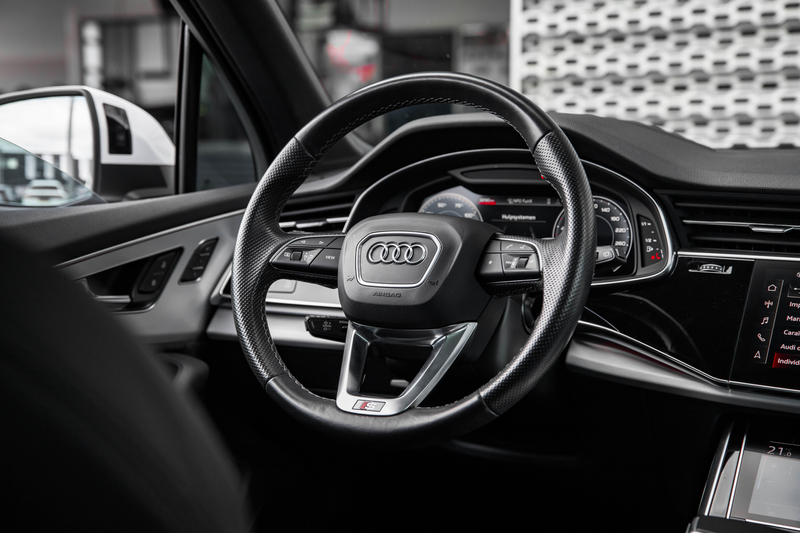 Audi Q7 55 TFSI e quattro Pro Line Plus | Panoramadak | Lu — photo 12