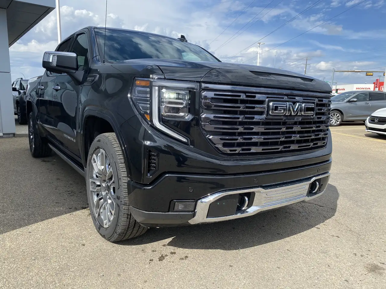 GMC Sierra 1500 снимка GMC Sierra 1500
