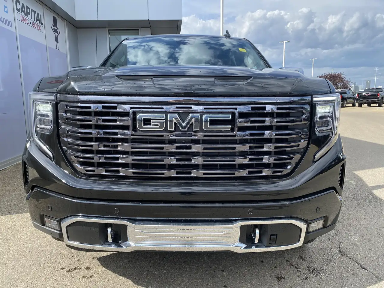 GMC Sierra 1500 снимка GMC Sierra 1500