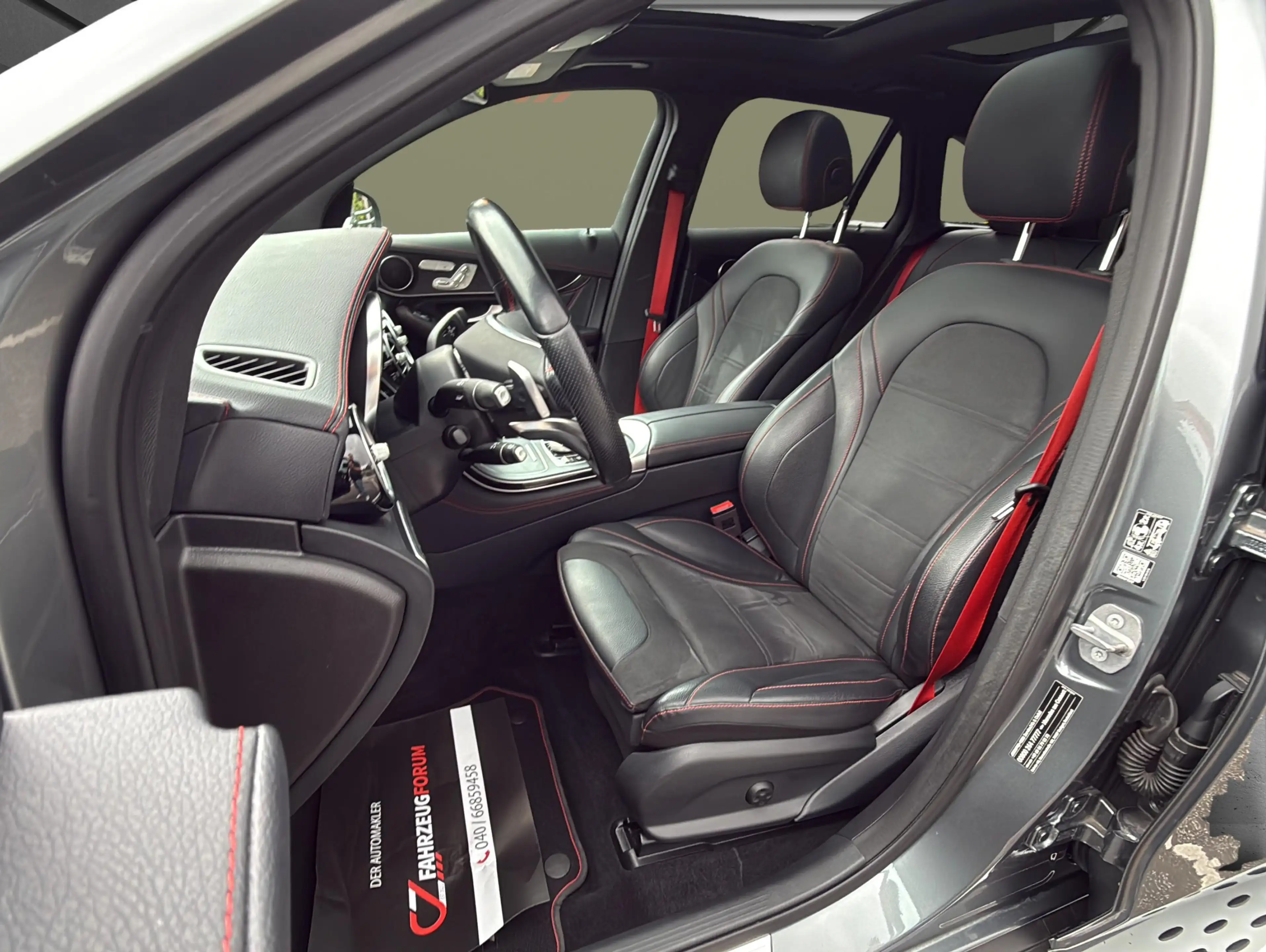 Mercedes-Benz GLC 43 AMG 4Matic Pano*Keyless*Night*360°*Air DC — photo 7