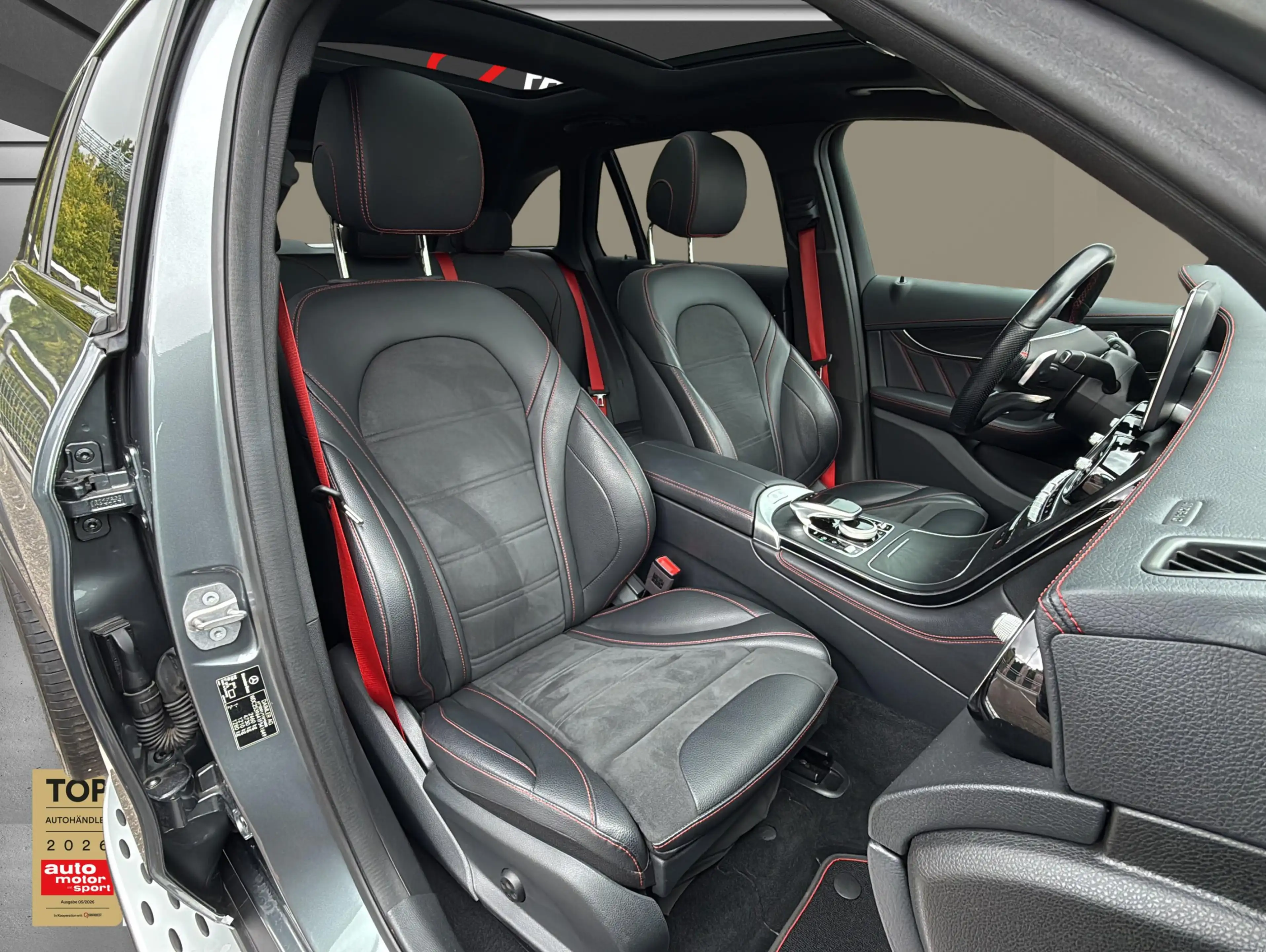 Mercedes-Benz GLC 43 AMG 4Matic Pano*Keyless*Night*360°*Air DC — photo 8