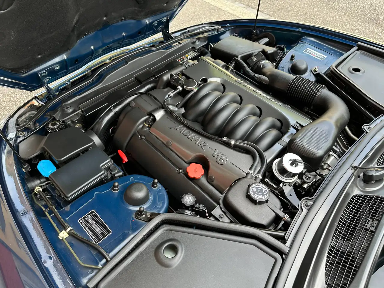 Jaguar XK8 Cabriolet, foto 10