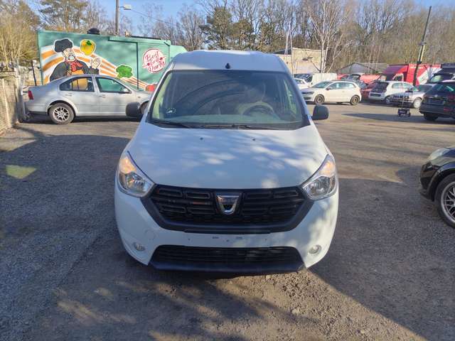 Imagine Dacia Dokker Essential