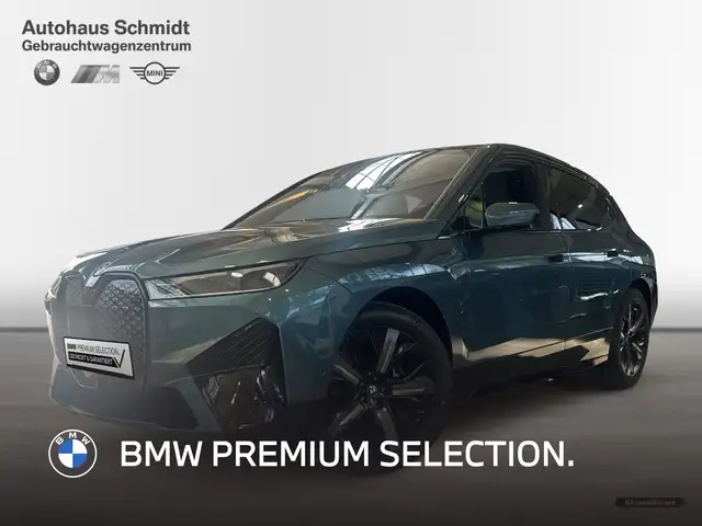 BMW iX xDrive40 *21"*Sportpaket*LC Prof.*HUD*H/K*Pano*AHK