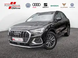 Audi Q3 35 TDI advanced SHZ NAVI AHK ACC LED PANO
