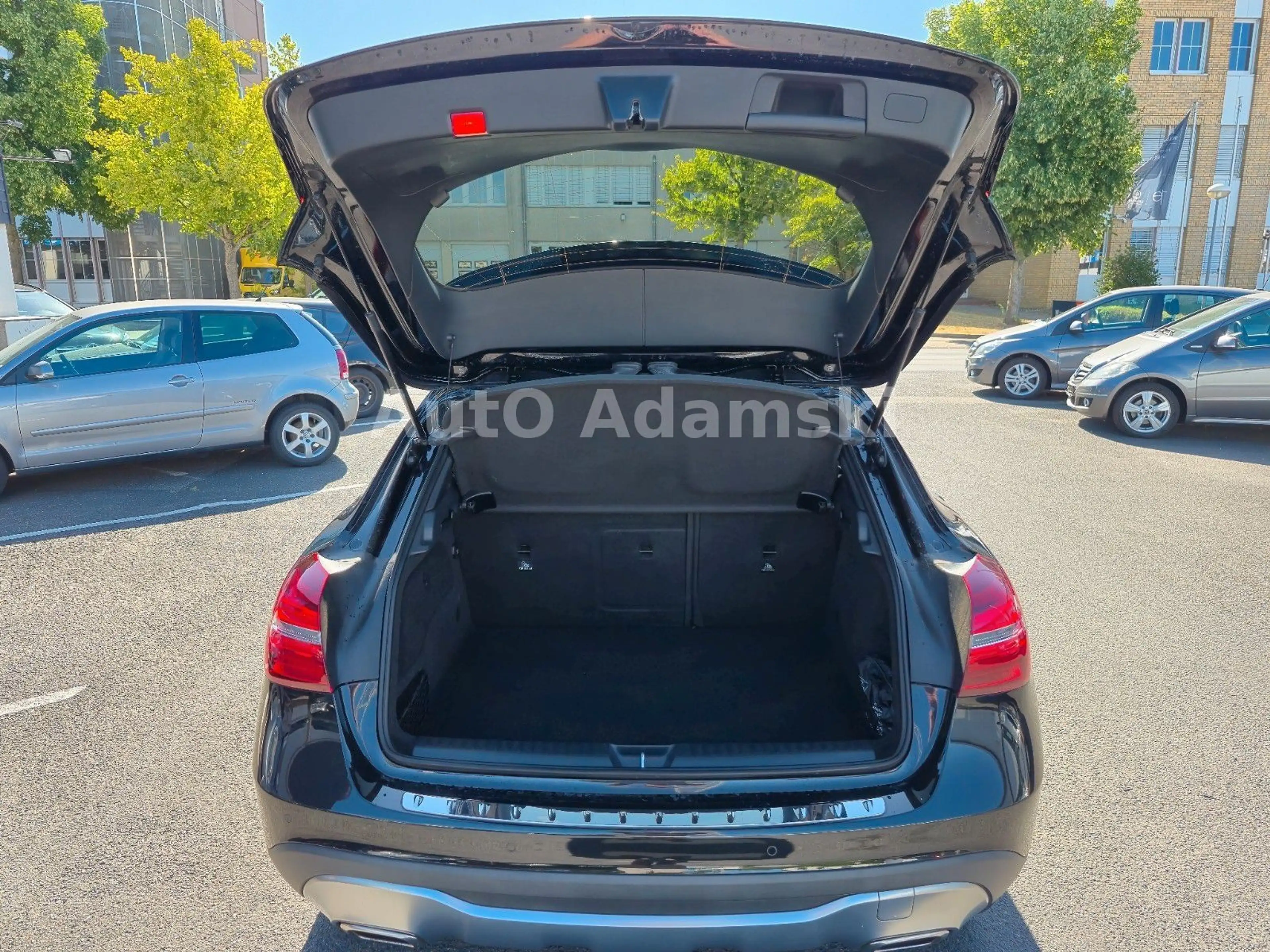 Mercedes-Benz GLA 250 Urban 7G-DCT Keyless LED IHC 29tkm — photo 14