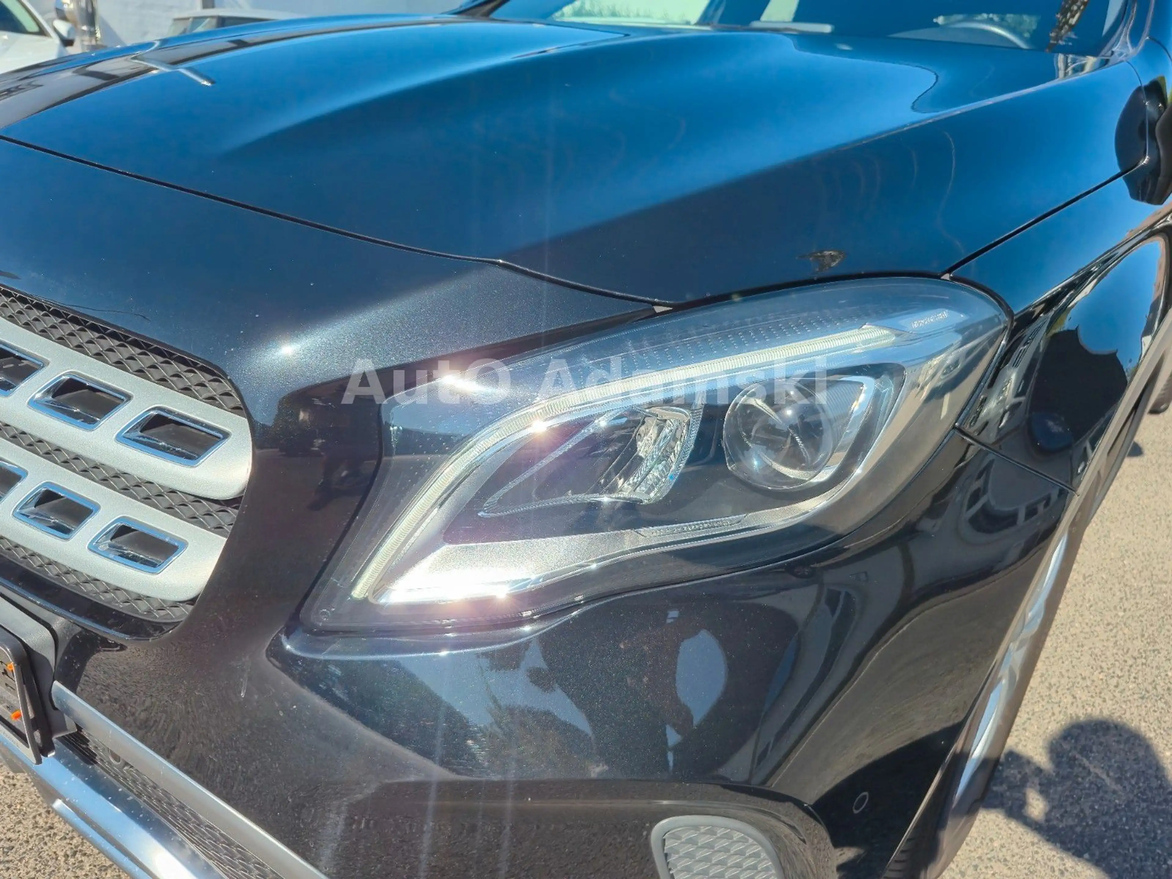 Mercedes-Benz GLA 250 Urban 7G-DCT Keyless LED IHC 29tkm — photo 12