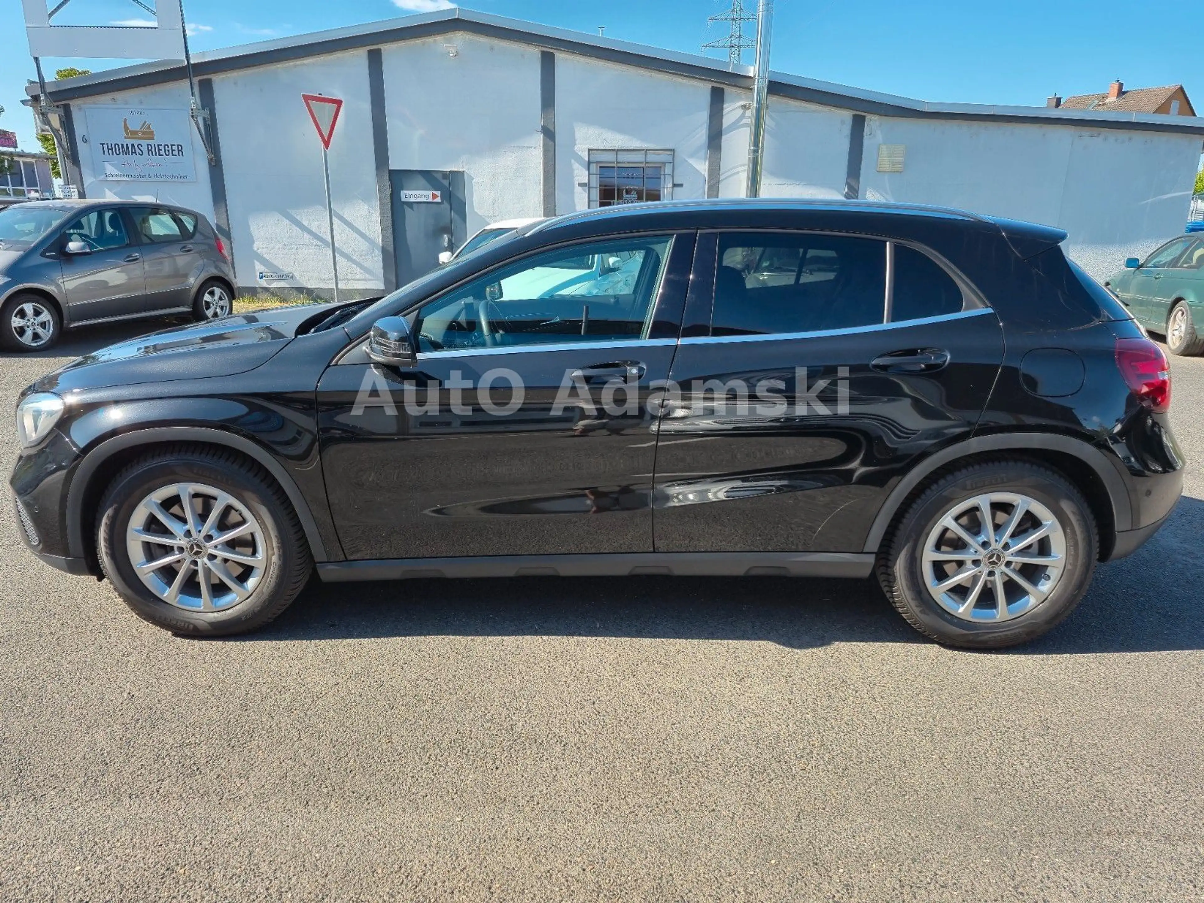 Mercedes-Benz GLA 250 Urban 7G-DCT Keyless LED IHC 29tkm — photo 10