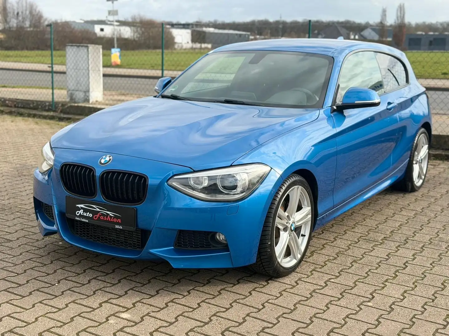 BMW 125 i M-Paket Blau - 1