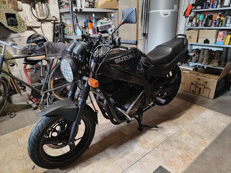 Suzuki GS 500