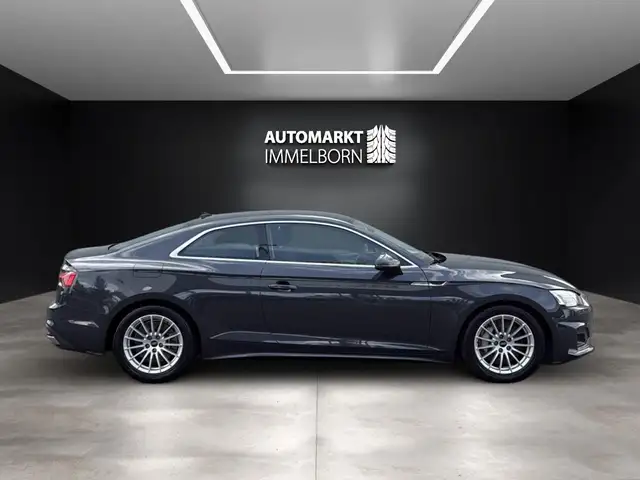 Audi A5 view 11