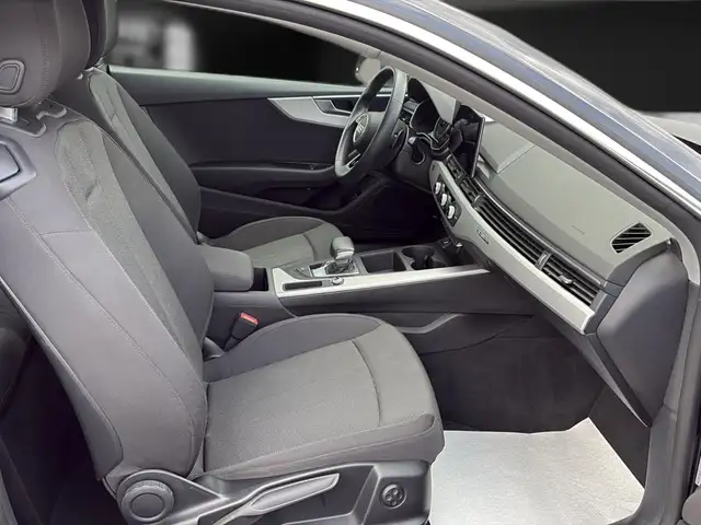 Audi A5 view 14