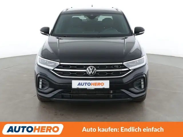 Volkswagen T-Roc view 9
