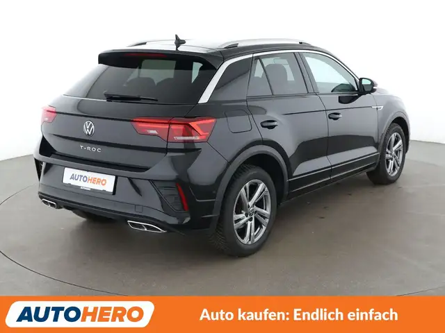 Volkswagen T-Roc view 6