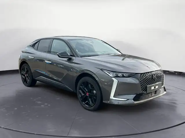 DS Automobiles DS 4