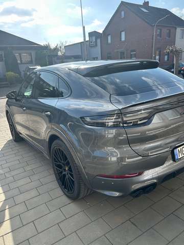 Porsche Cayenne GTS Coupe mit Garantie