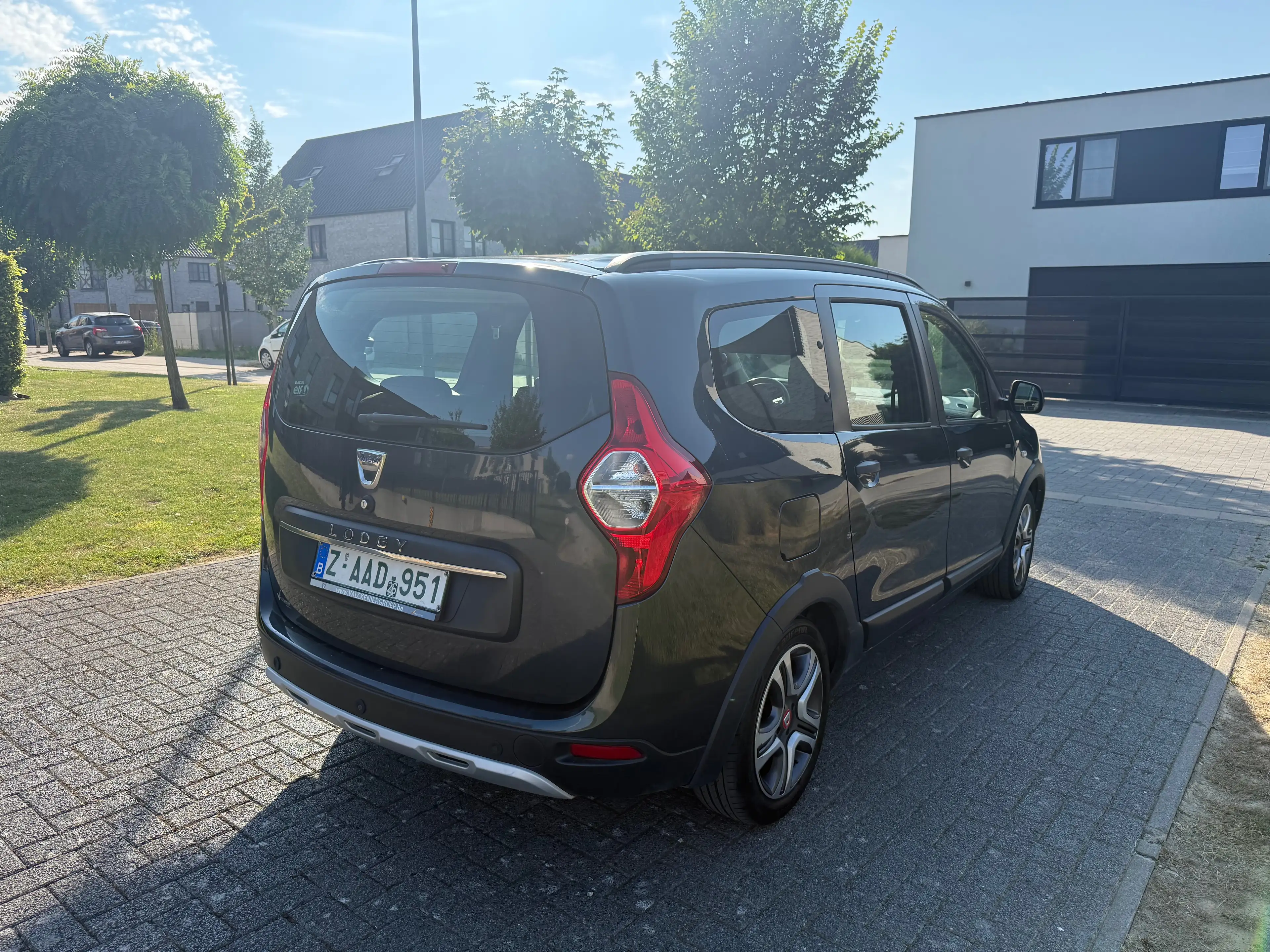 Dacia Lodgy Lodgy Stepway 1.3 TCe Techroad GPF 7pl.(EU6.2) — photo 7