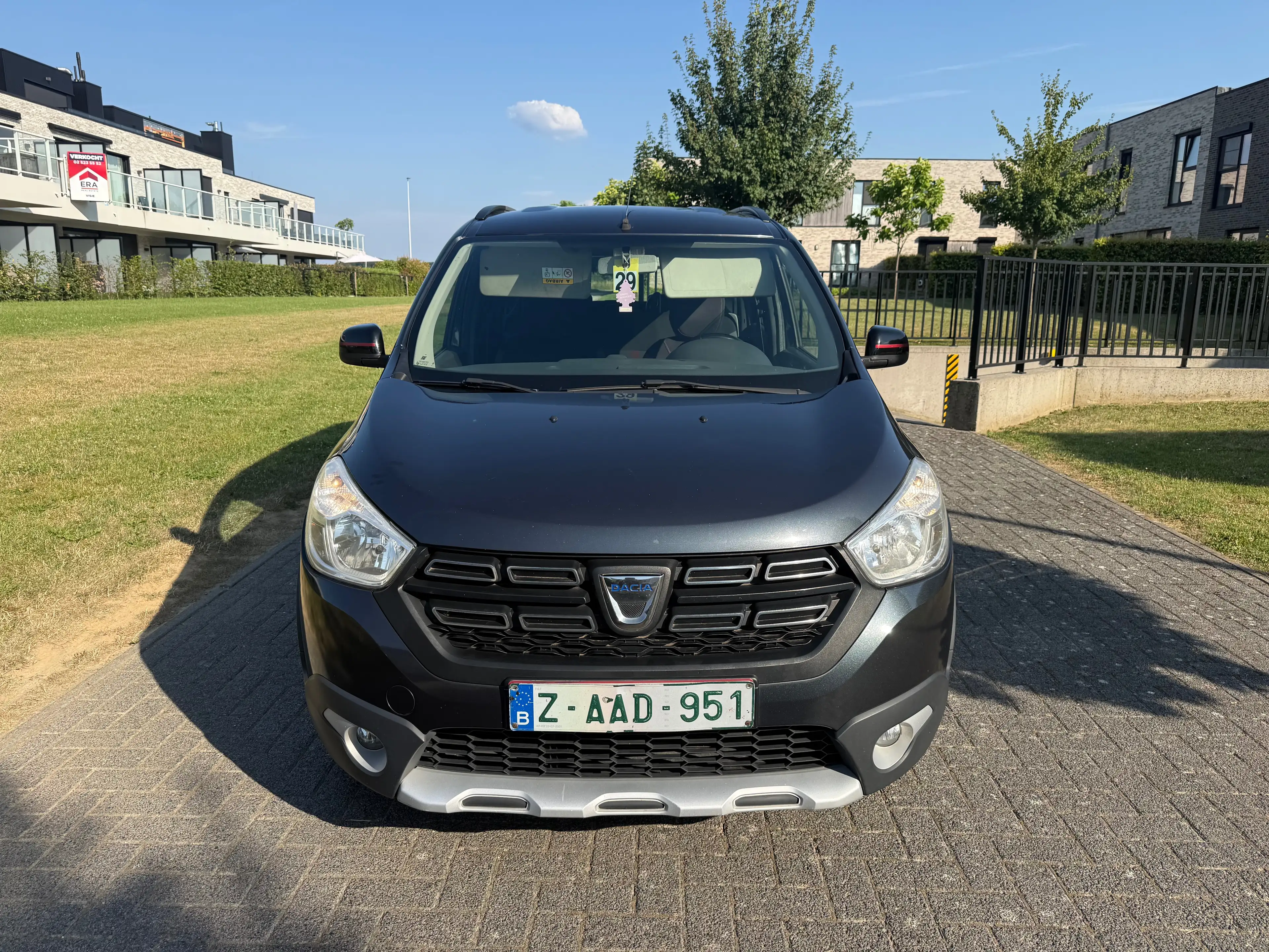 Dacia Lodgy Lodgy Stepway 1.3 TCe Techroad GPF 7pl.(EU6.2) — photo 2