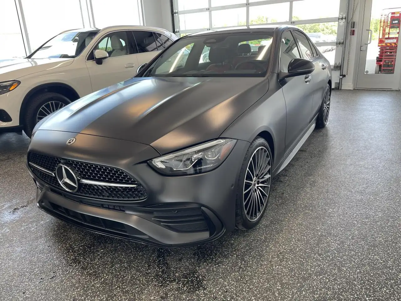Mercedes-Benz C-Class photo Mercedes-Benz C-Class