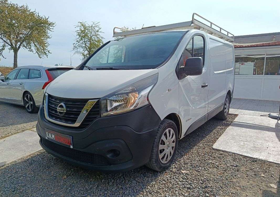 2016 Nissan NV 300
