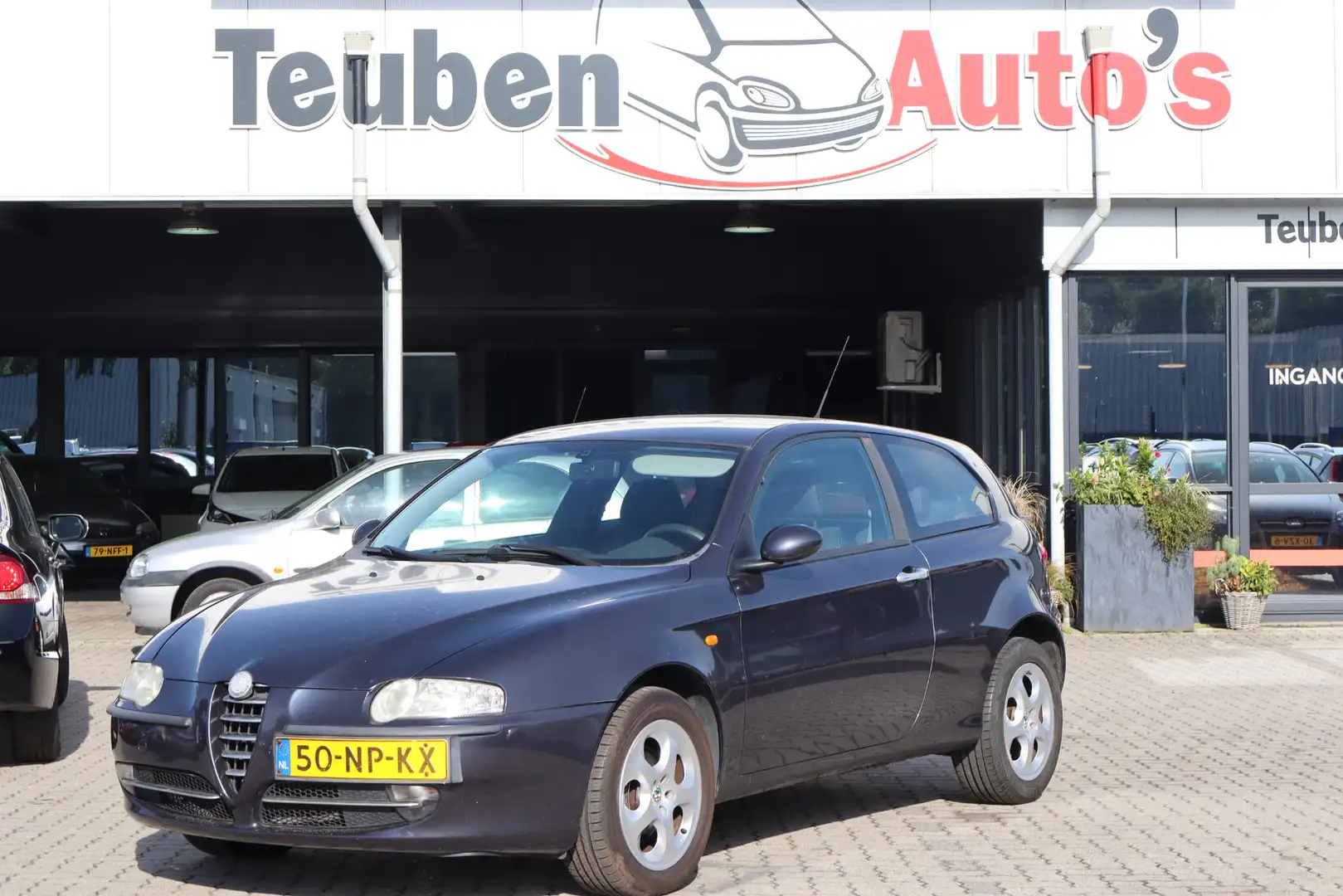 Alfa Romeo 147 1.6 T.Spark Impression Airco, Elektrische ramen, A plava - 1