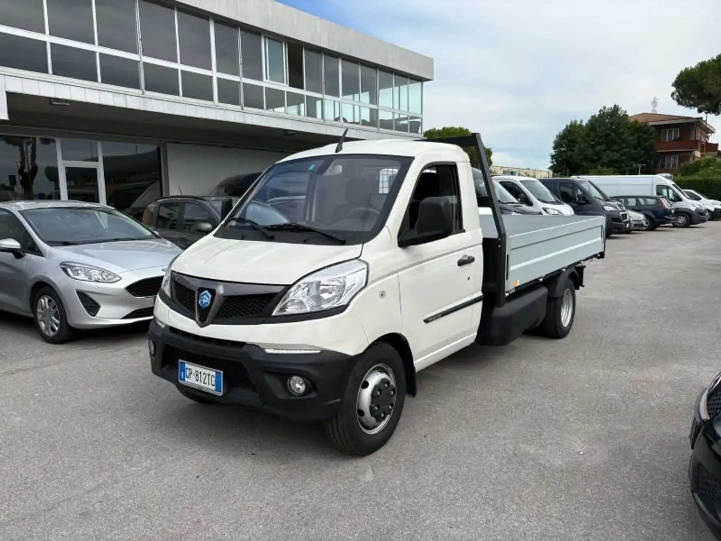 Piaggio Porter CASSONE RIBALTABILE RUOTE GEMELLATE 107CV GPL Bianco - 1