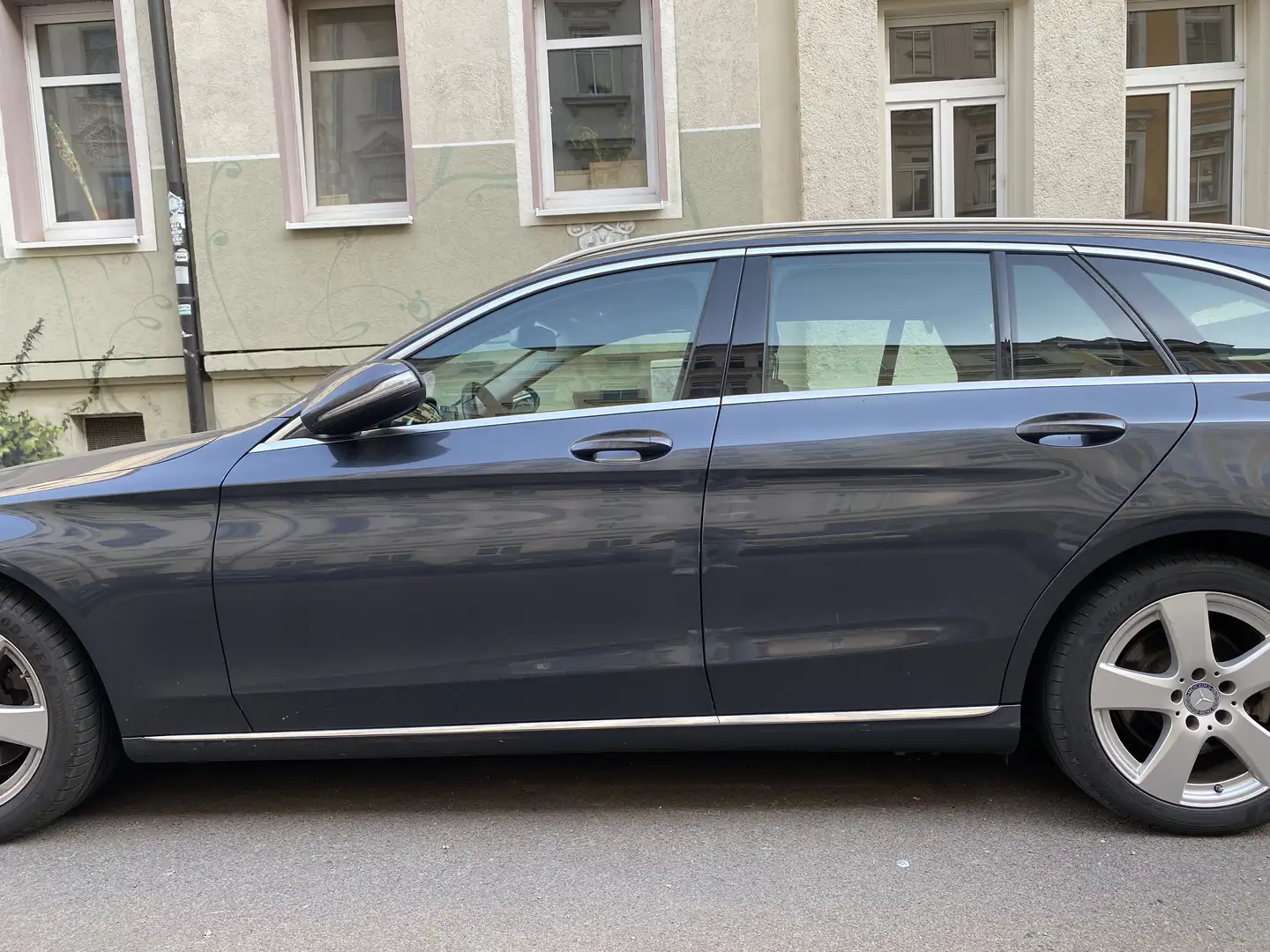 Mercedes-Benz C 220 (BlueTEC) d T 7G-TRONIC Grau - 2