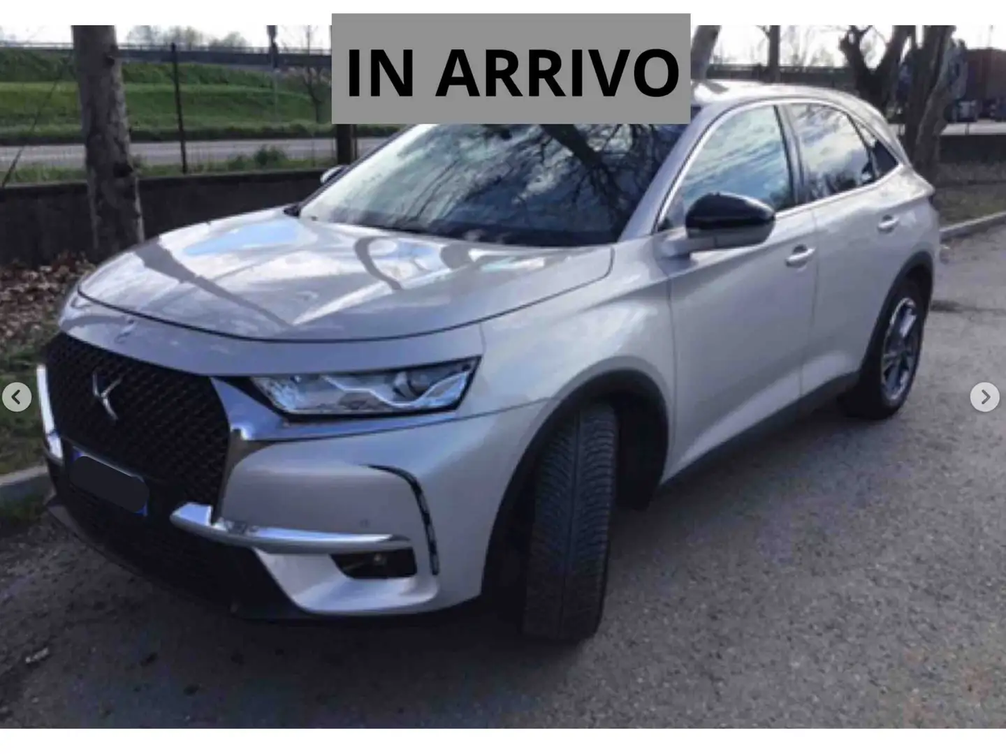 DS Automobiles DS 7 Crossback DS 7 Crossback E-Tense 4x4 Grau - 1