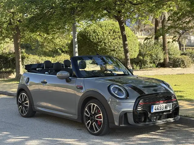 MINI John Cooper Works Cabrio Aut.