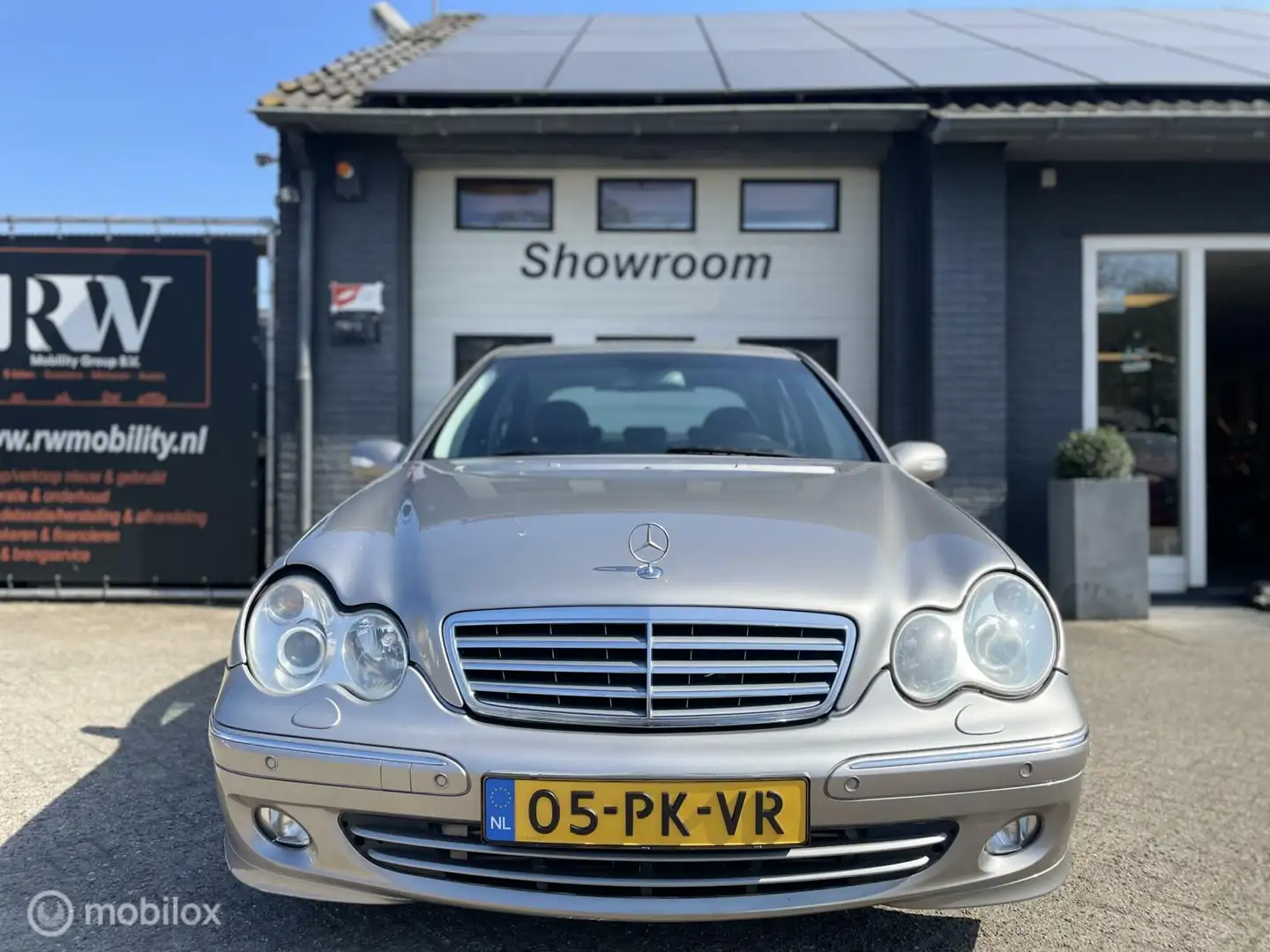 Mercedes-Benz C 180 K. Avantgarde Grijs - 2