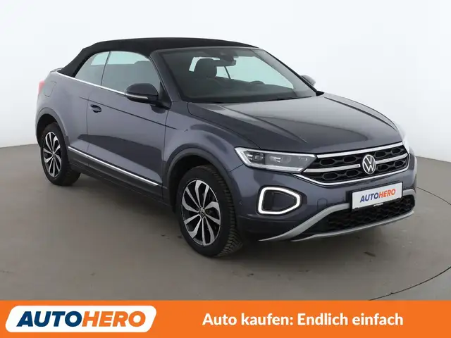 Volkswagen T-Roc view 8