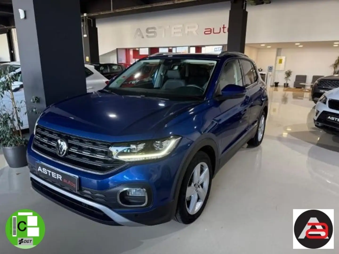 Volkswagen T-Cross 1.0 TSI Sport DSG7 81kW Bleu - 1