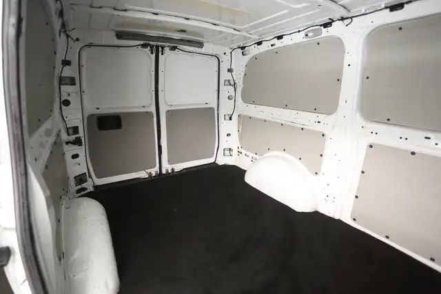Mercedes-Benz Vito view 20