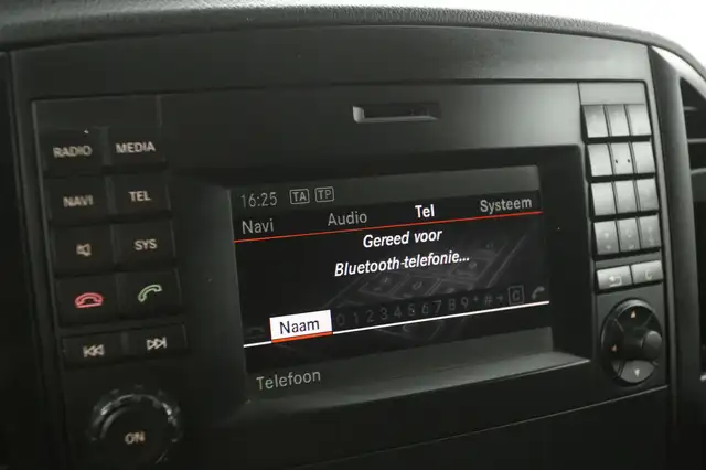 Mercedes-Benz Vito view 13